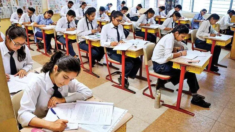 Schools to reopen from January 24 in Maharashtra, here's a district wise update 